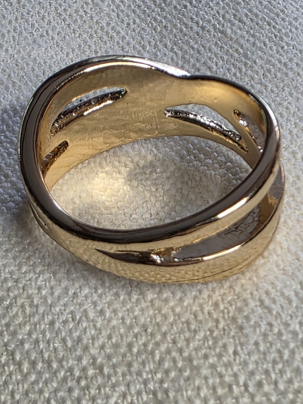 Criss Cross Crossover Band Ring Minimalist Layered Gold Tone Size 9 - Picture 2 of 4
